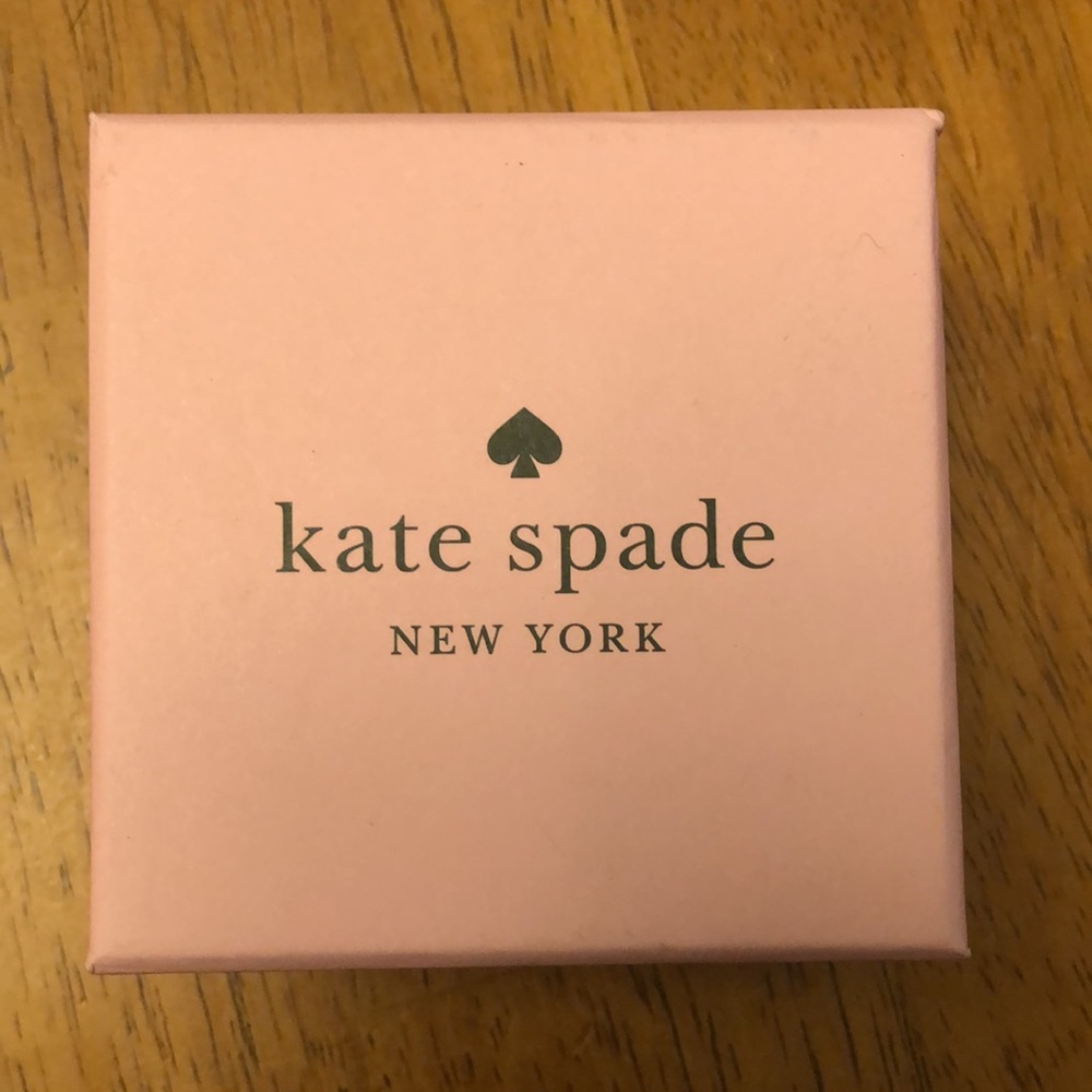 Kate Spade leverback cushion cut cubic zirconia earring - Picture 3 of 4